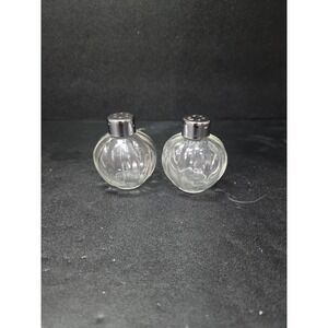 Clear Glass Salt and Pepper Shaker Set, Melon Ribbed‎ Design, Vtg Kitchen Decor